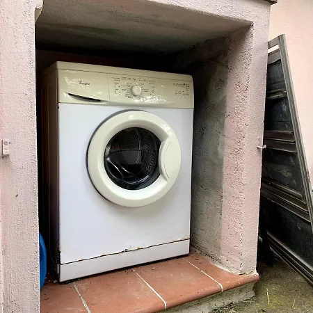 Oasi - Giardino E Parcheggio Privato Schifoni