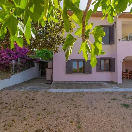Oasi - Giardino E Parcheggio Privato Apartamento