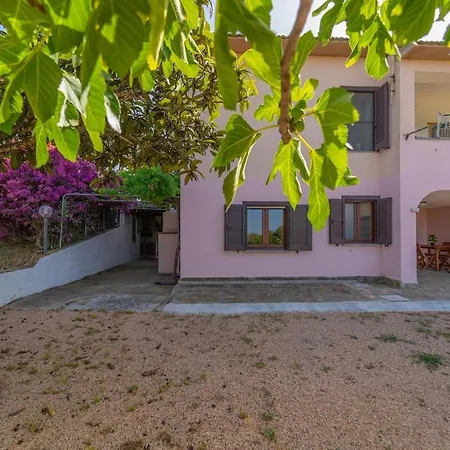 Oasi - Giardino E Parcheggio Privato Apartment