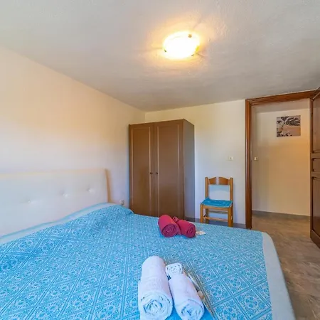 Apartamento Oasi - Giardino E Parcheggio Privato *
